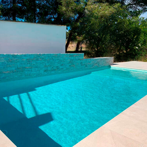 Construcción de piscina de obra en Montserrat, Valencia por Mediterranean Pool