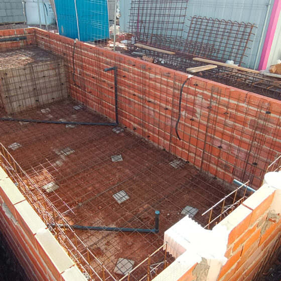 Construcción de piscina de obra en Rafaelbunyol, Valencia por Mediterranean Pool