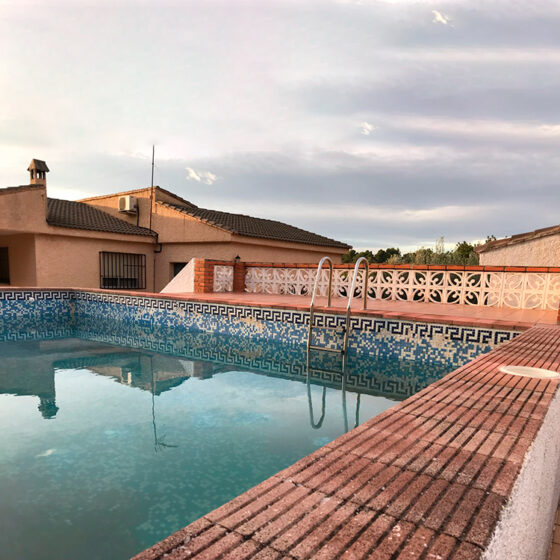 Reforma de piscina en Monserrat, Valencia por Mediterranean Pool