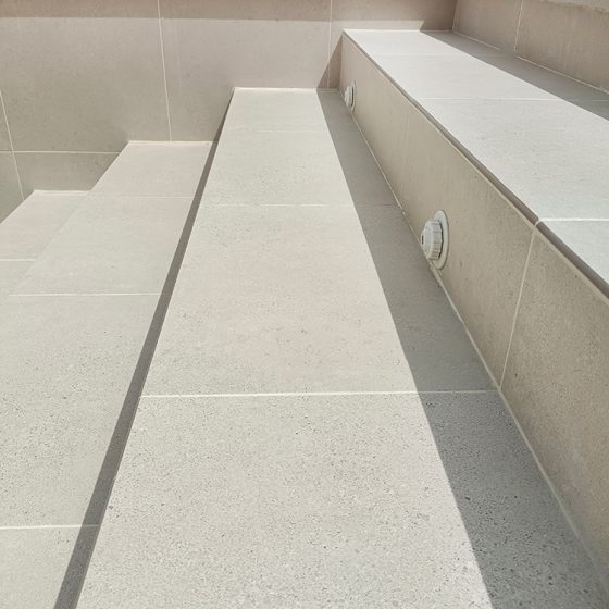 Construcción de piscina en Loriguilla, Valencia por Mediterranean Pool