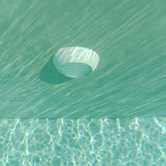 Piscina de obra hecha con porcelánico en Loriguilla Valencia por Mediterranean Pool Piscina gunitada