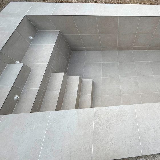 Piscina gunitada o piscina de obra en Cullera Valencia por Mediterranean Pool