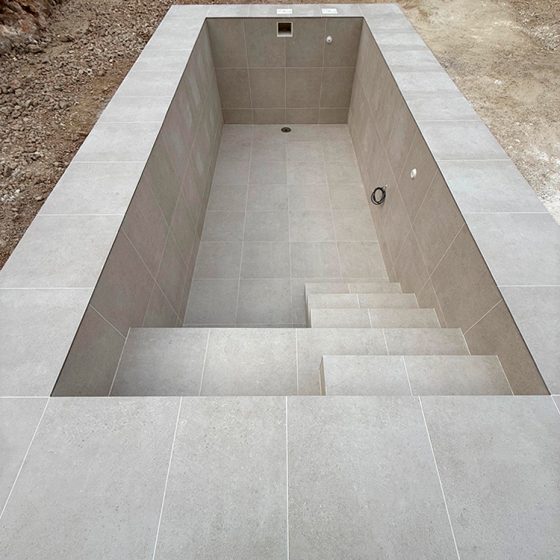 Piscina gunitada o piscina de obra en Cullera Valencia por Mediterranean Pool