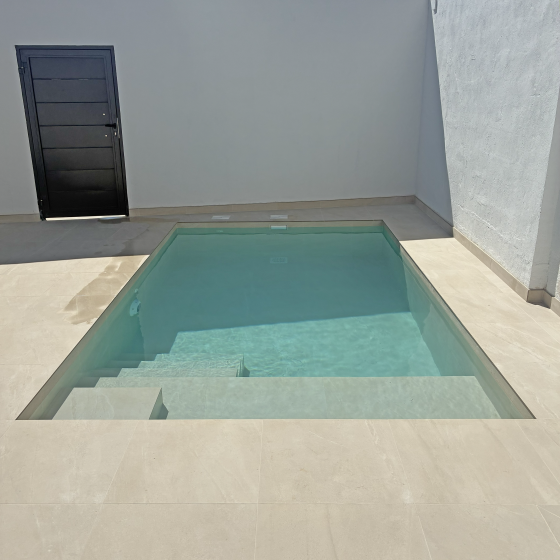 Construcción de Piscina gunitada, Terraza, Ducha Exterior, Cuarto de máquinas en Turis Valencia por Mediterranean Pool
